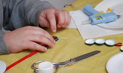 adornos_de_navidad_hechos_con_chapas_3