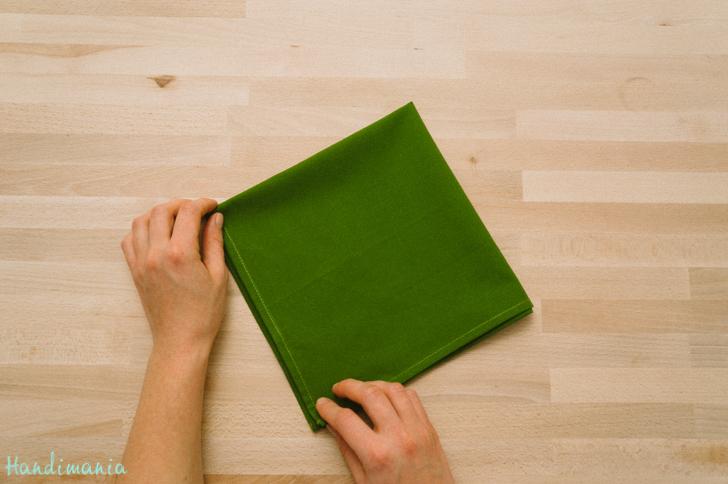 doblar_servilletas_arbol_navidad_4