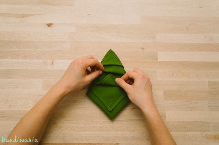 doblar_servilletas_arbol_navidad_14