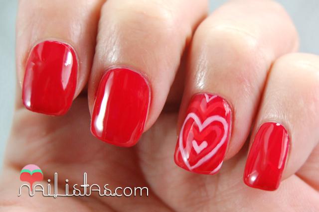 unas_decoradas_corazones_amor.