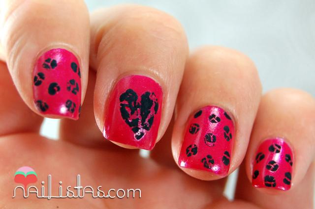 unas_decoradas_con_corazon_y_lunares_craquelados_01