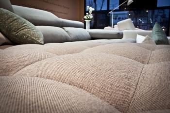 Detail Sofa Comodoos Interiores