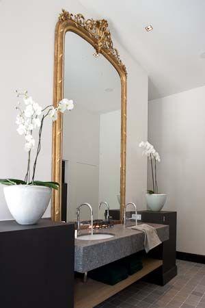 Horquideas en el baño