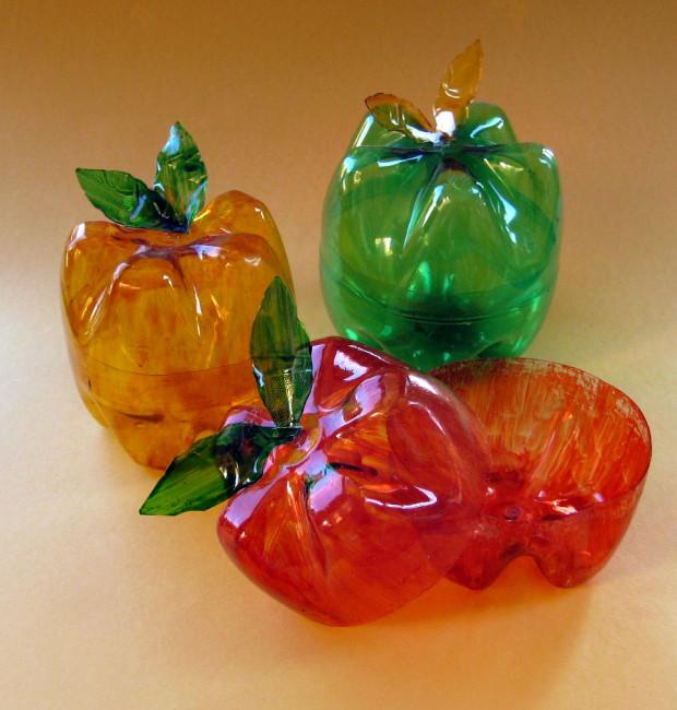Cómo hacer envases para caramelos con botellas de plástico
