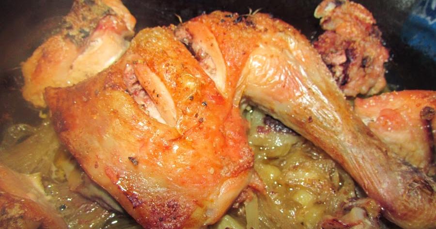 Fácil, rápido y delicioso: pollo al horno con cebolla y cerveza. ¡Cómo nos gusta!