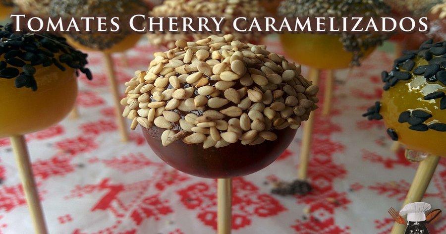 Chupa Chups de tomatitos cherry caramelizados con sésamo