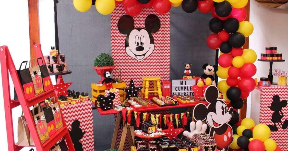 Ideas de decoración Mickey Mouse para cumpleaños de 2 años 