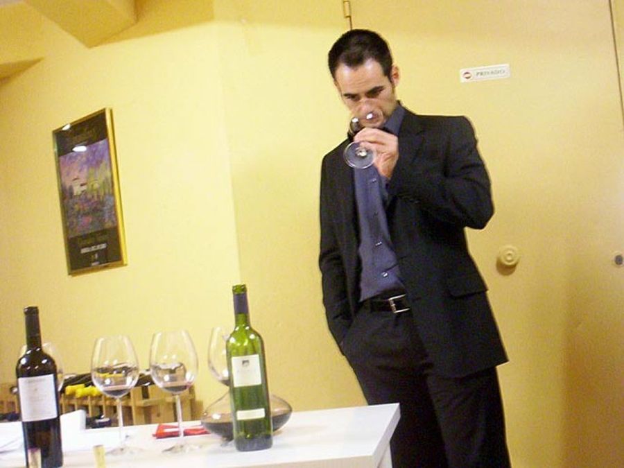 Alberto Escalona, enólogo