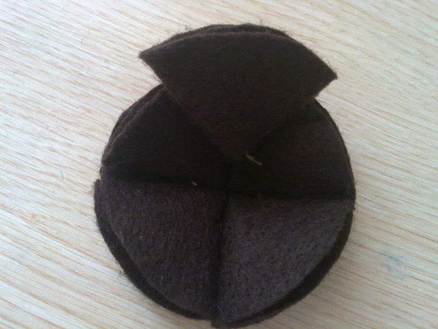 Hola! me llamo Geno y soy nueva aquí. Os invito a que veais mis trabajos. Gracias