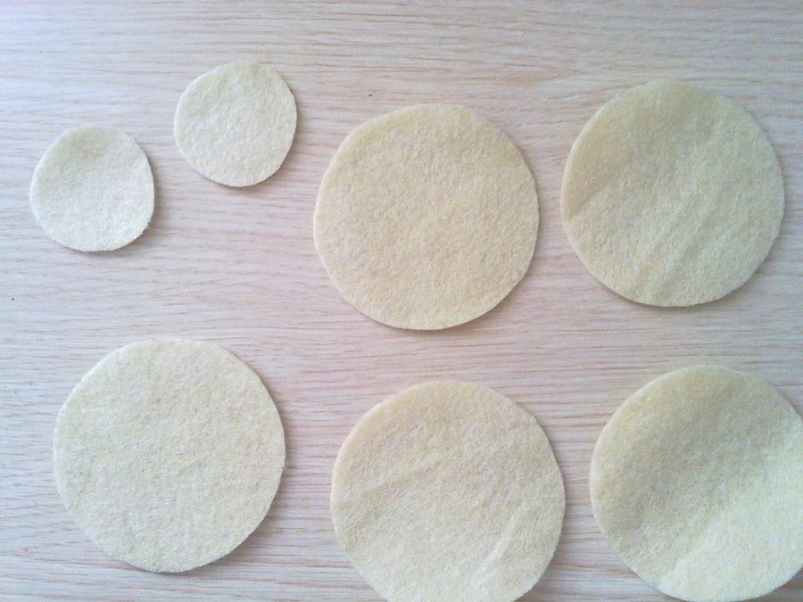 Hola! me llamo Geno y soy nueva aquí. Os invito a que veais mis trabajos. Gracias