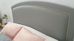 Cabecero tapizado por muy poco dinero | Bricolaje