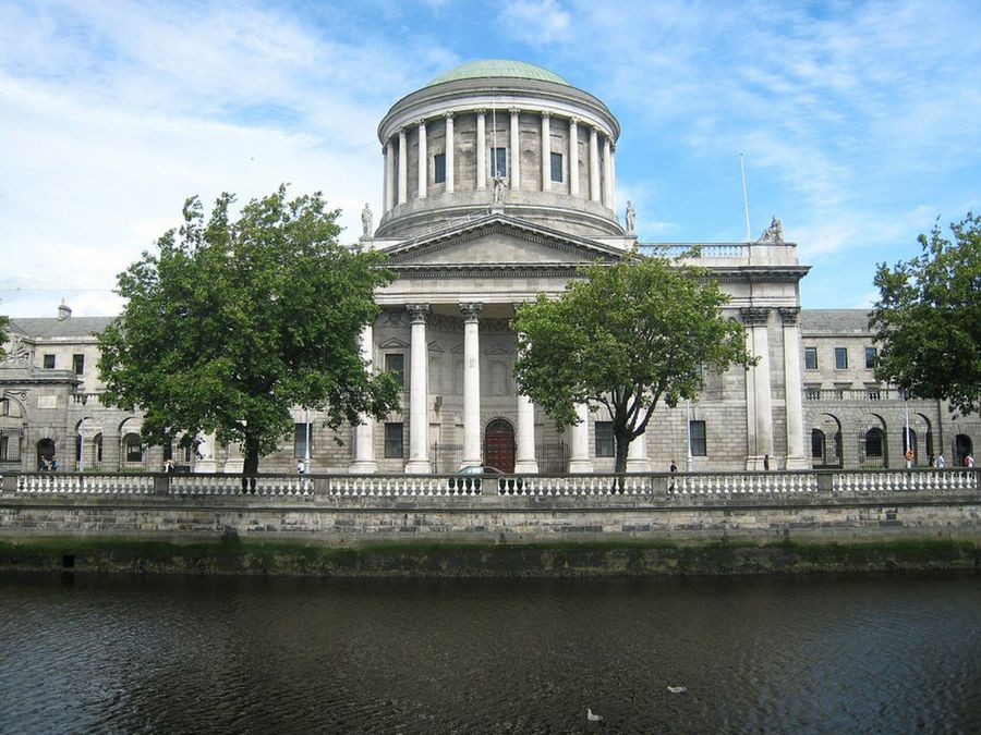 Custom House - Flickr - valanzola.t