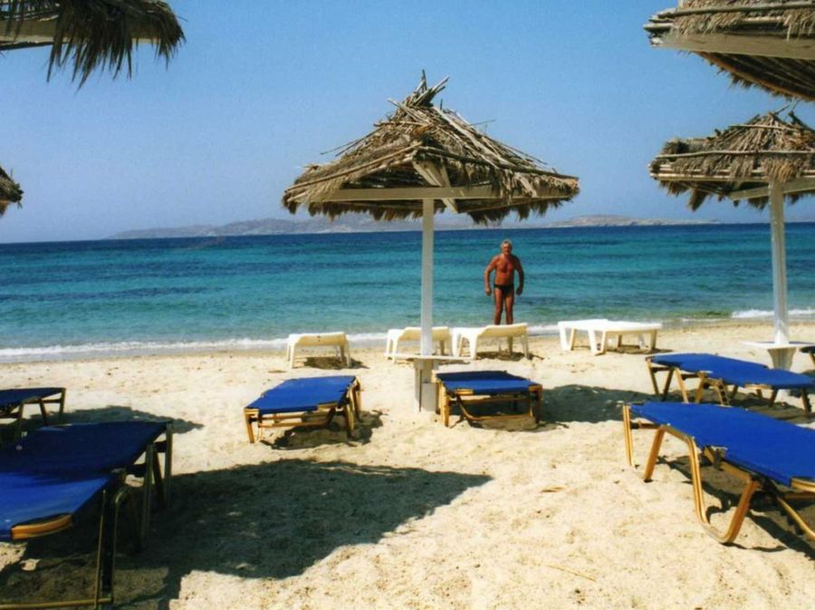 Mykonos - Flickr - wallygrom (very busy at work)