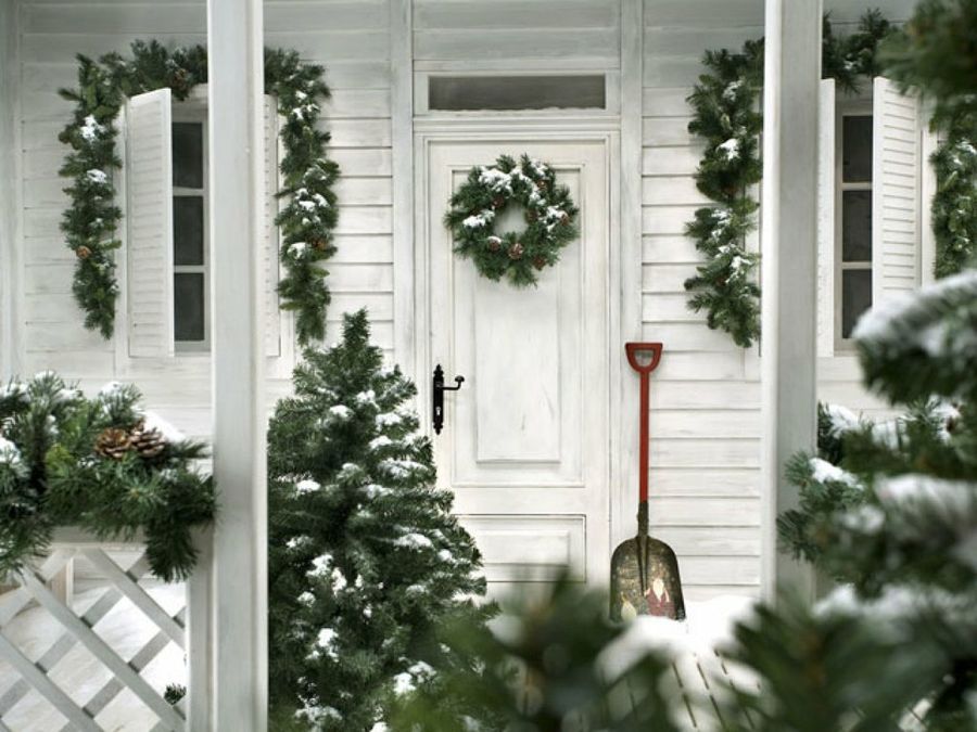 puerta en navidad