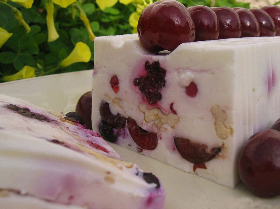 Queso de Burgos relleno