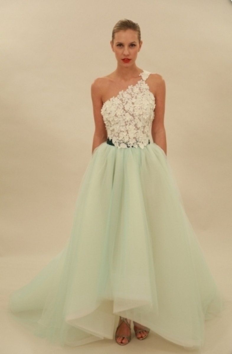 vestido de novia con color