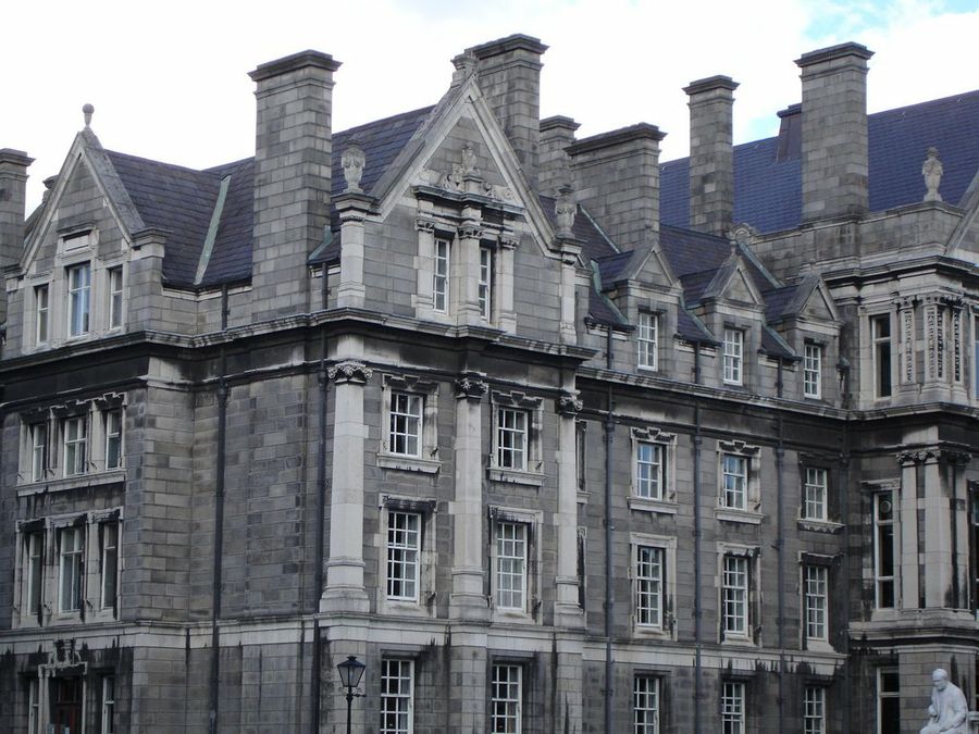 Trinity College - Flickr - lyng883