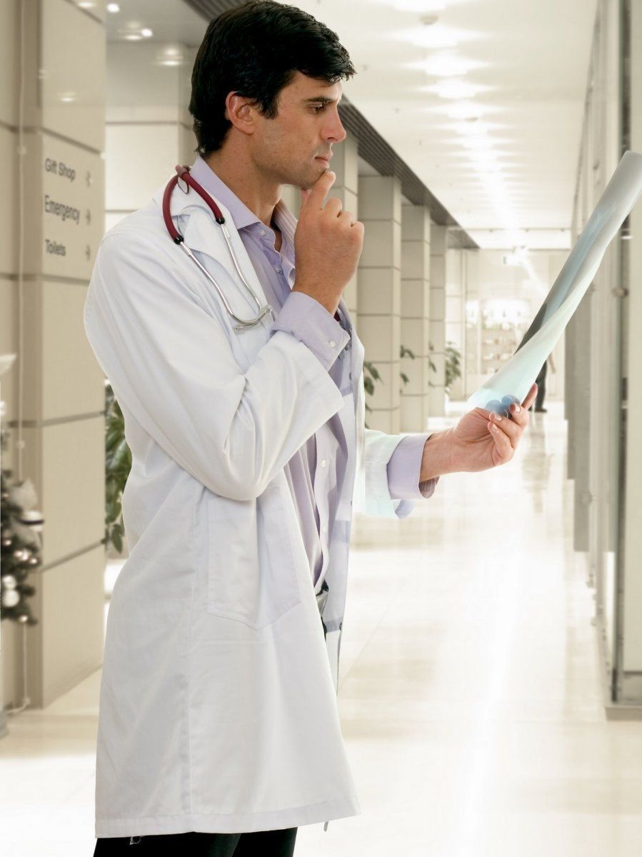 médico