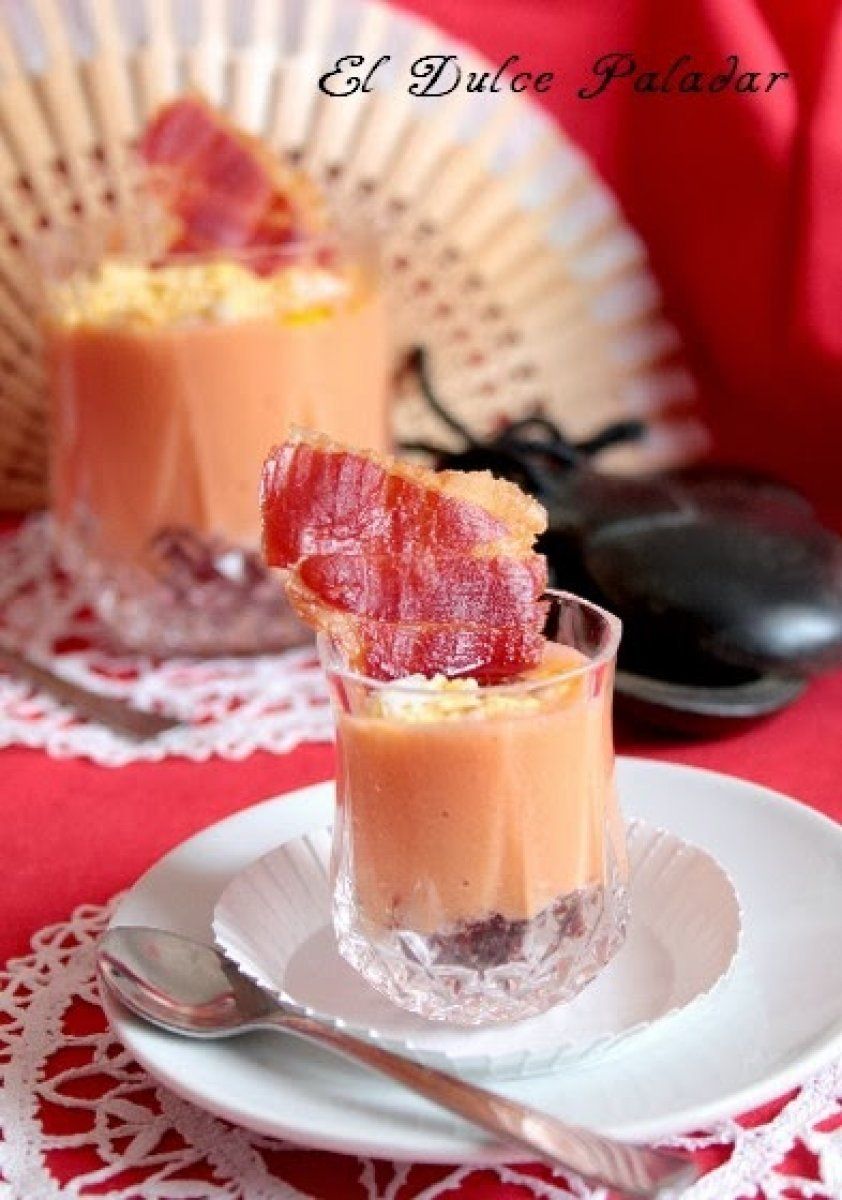 Salmorejo en vasitos