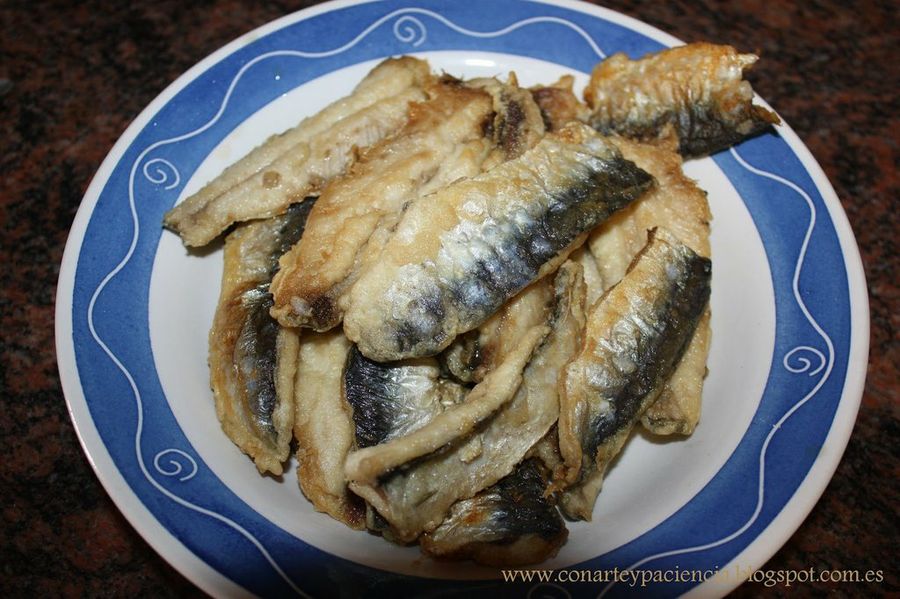 Sardinas en salsa