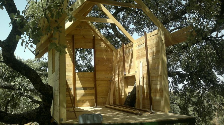cabaña en un arbol con palet | Bricolaje