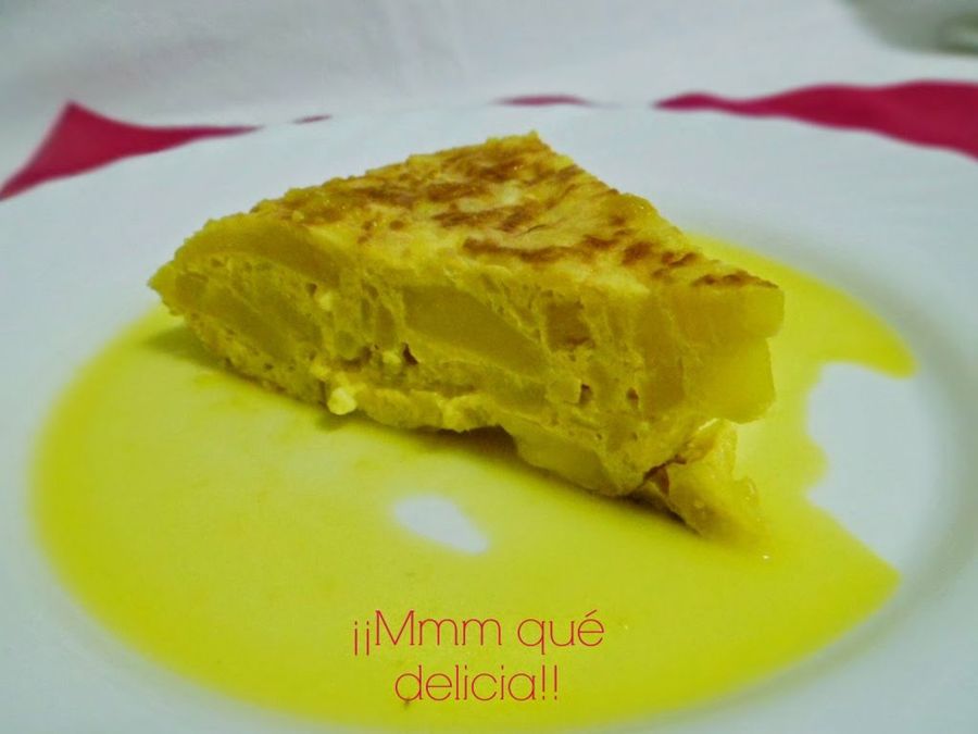 Tortilla de patatas en salsa