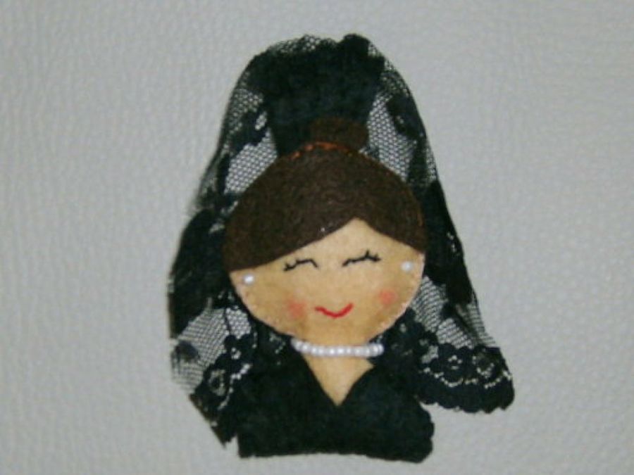 broche