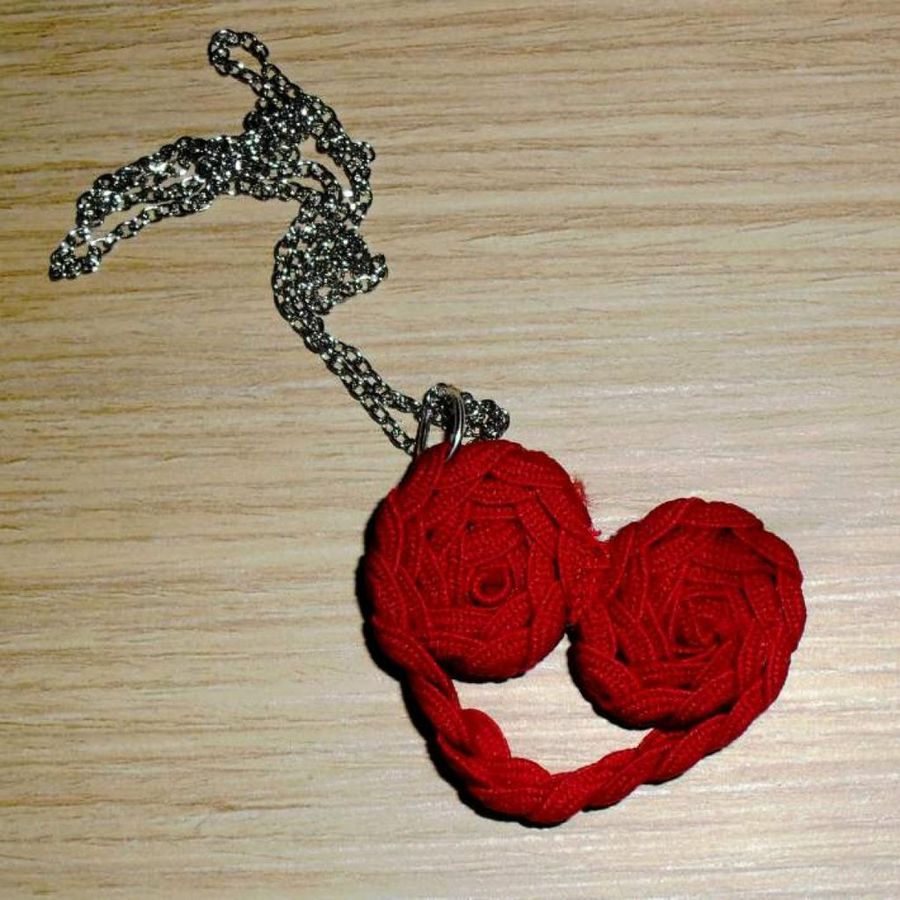 colgante en forma de corazón