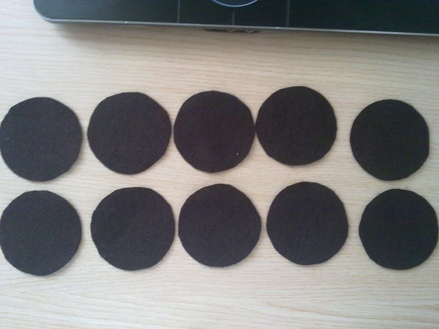 Hola! me llamo Geno y soy nueva aquí. Os invito a que veais mis trabajos. Gracias