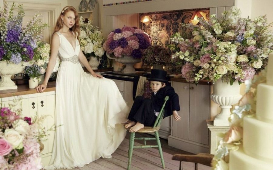 vestidos de novia para cuerpo 8 o reloj de arena redondeado | bodas