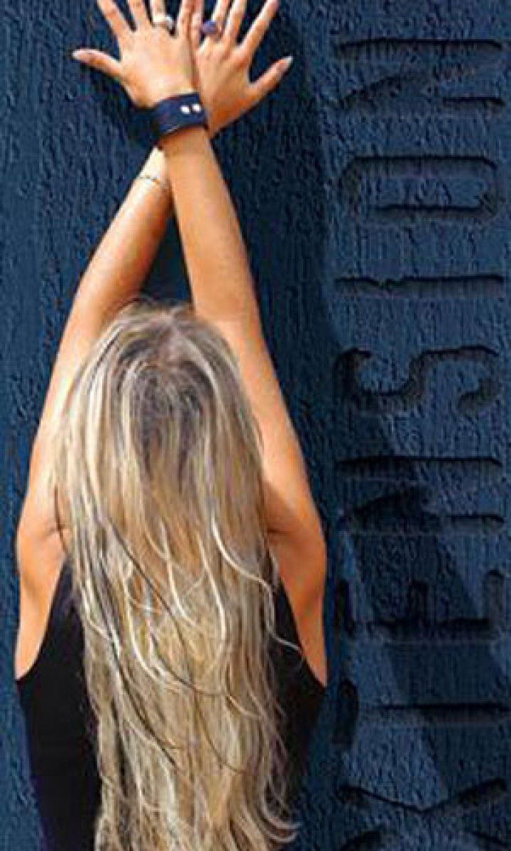 pelo con extensiones