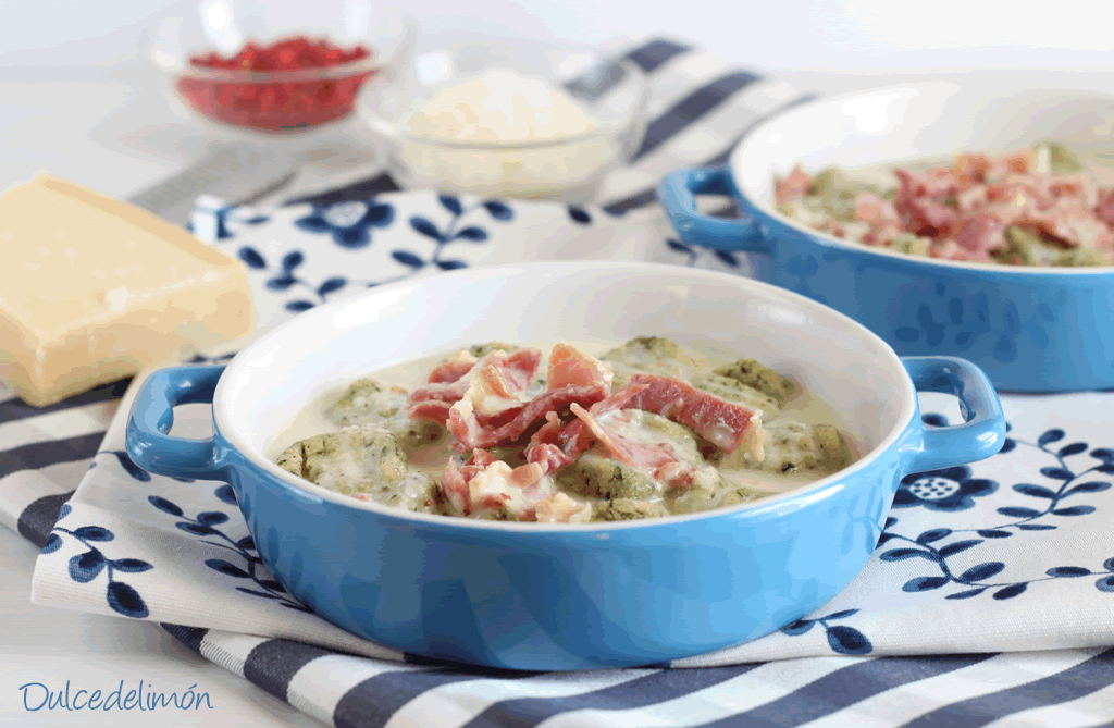 Gnocchi de polenta y espinacas
