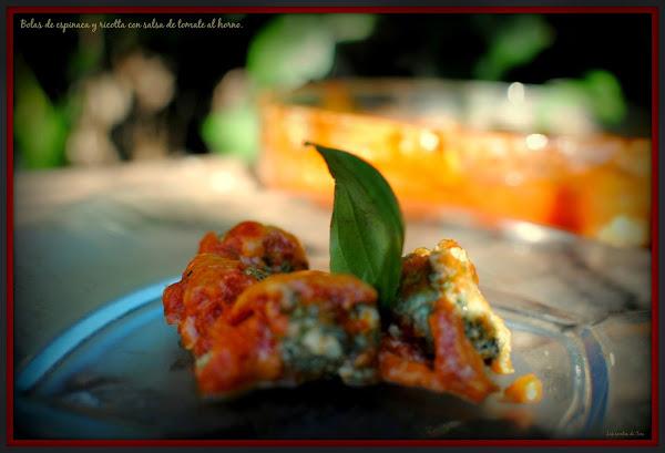 bolas de espinaca y ricotta con salsa de tomate al horno tererecetas 04