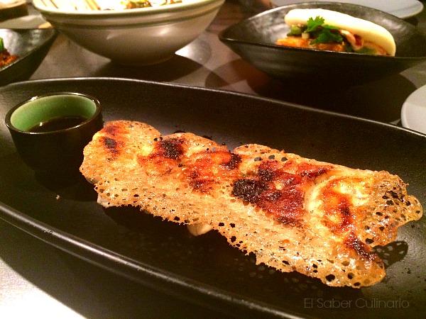 gyozas de butifarra y cebollino chino