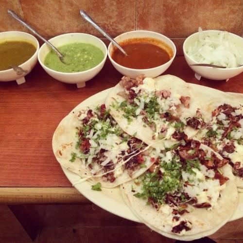 Tacos al Pastor en Mexico DF