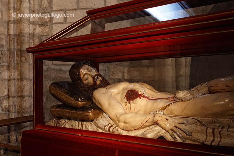 Cristo de Gregorio Fernández. Interior de la iglesia de San Pablo. Valladolid. Castilla y León. España. © Javier Prieto Gallego