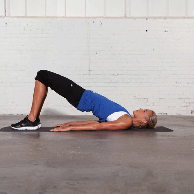 ejercicios endurecer glúteos