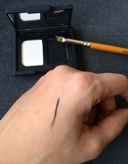 sombras como eyeliner