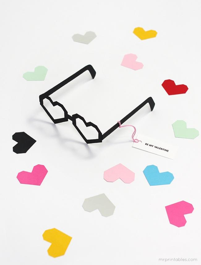 gafas corazón imprimibles gratuitos