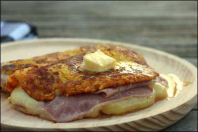 Cachapas-rellenas-con-jamón-y-queso-001