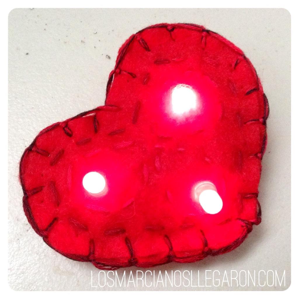 Corazón circuito LED