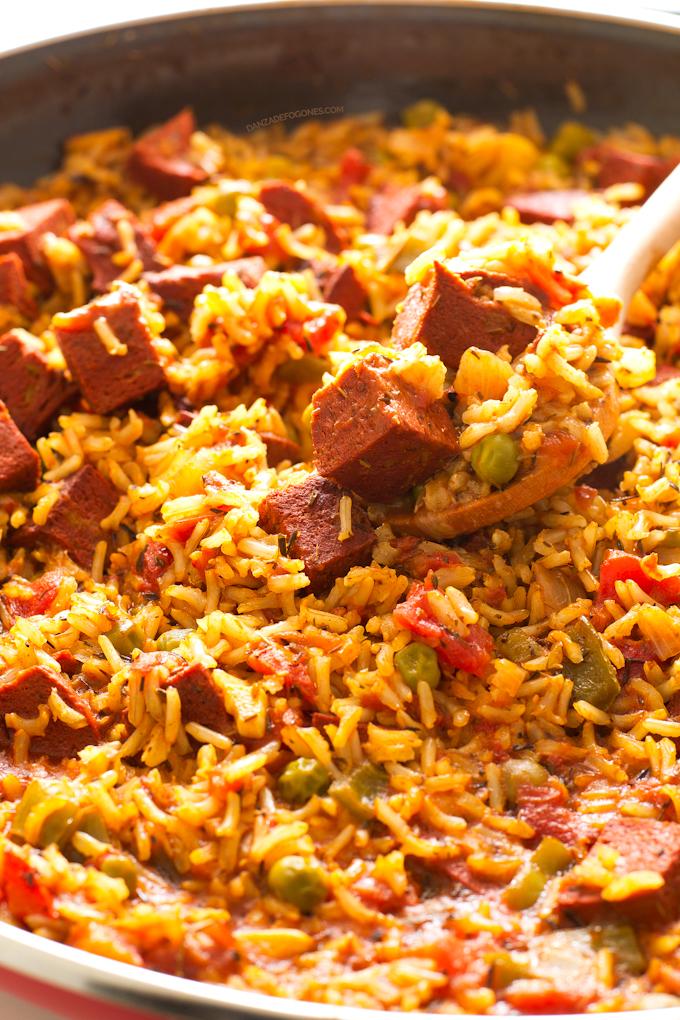 Arroz con Chorizo Vegano