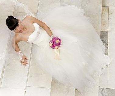 Moño con horquillas para boda