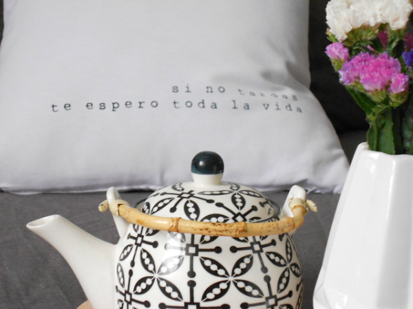 Cambios en mi habitación: blanco, gris y madera
