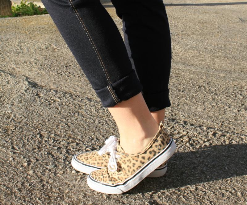 05. zapatillas en outfit navy sport