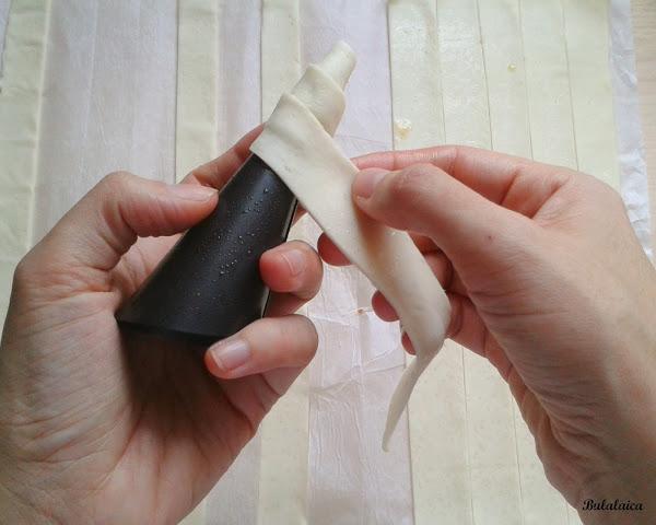 Canutillos de hojaldre rellenos de crema pastelera