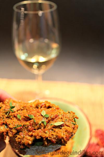 Pesto rojo con anchoas