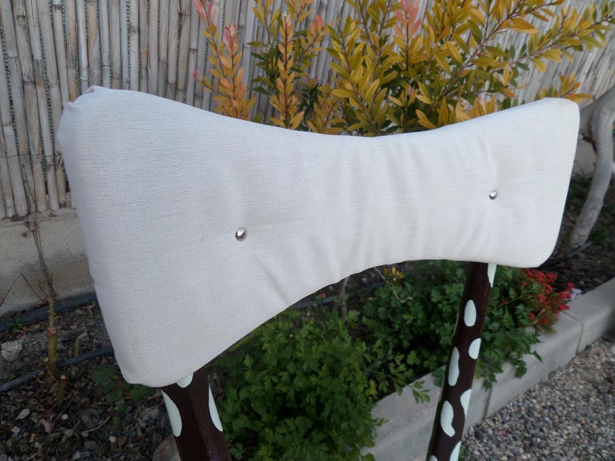 Silla melliza restaurada (detalle respaldo)