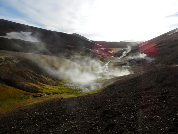 Vistas-impresionantes-del-primer-día-de-trekking-Laugavegur-en Islandia