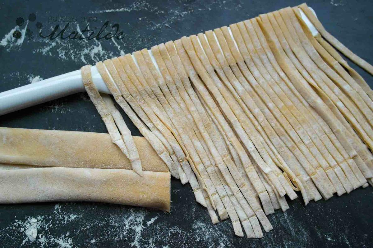 Pasta fresca, tallarines